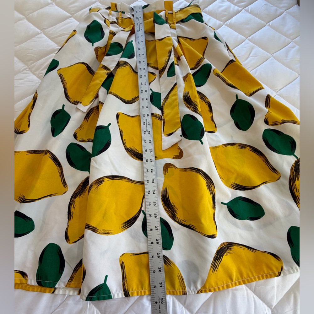 Her Destiny Midi Skirt Lemon print yellow green full fit and flare size L - Picture 12 of 12
